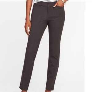 Old Navy Charcoal Gray Pixie Pants 4